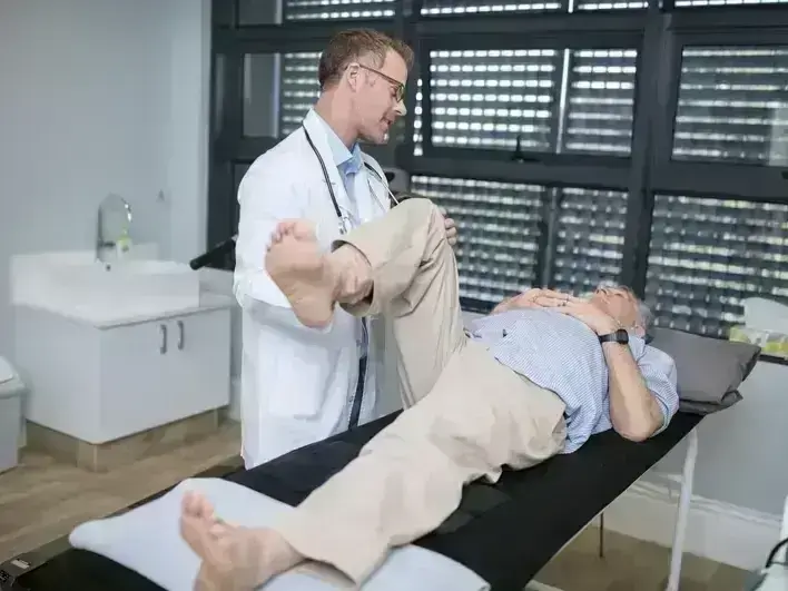 Slip & Fall Injury Treatment in Georgetown, GA - Arrowhead Clinic Chiropractor